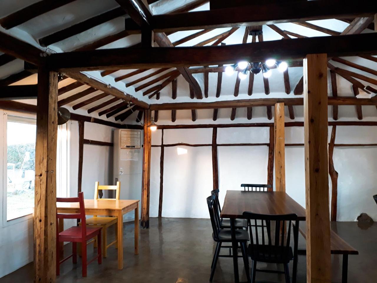 Hadori Mindfulness Villa เมืองเชจู ภายนอก รูปภาพ